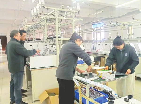 闪电策略 以“非法收入不得分配”为由 这家金交中心起诉所有股东，要求追回分红4.56亿
